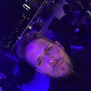 Meet your Posher, Jose ernesto